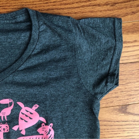 Gildan Soft Cotton Washington DC Zoo Logo Print Gray Tee Women’s Size M NWOT - Picture 4 of 7